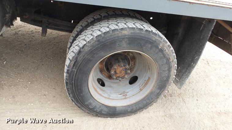 image for item DC2433 1991 Chevrolet Kodiak service truck