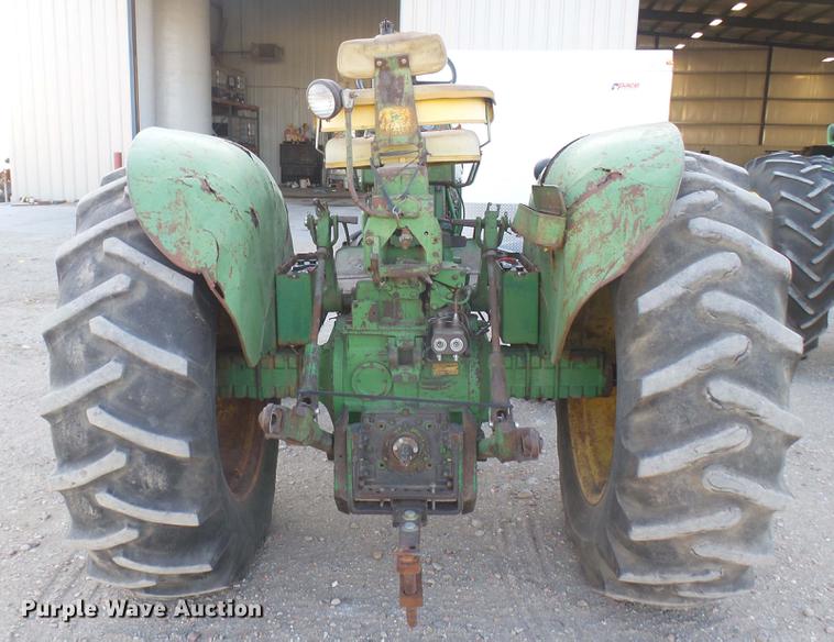 image for item DC2434 John Deere 4010 tractor