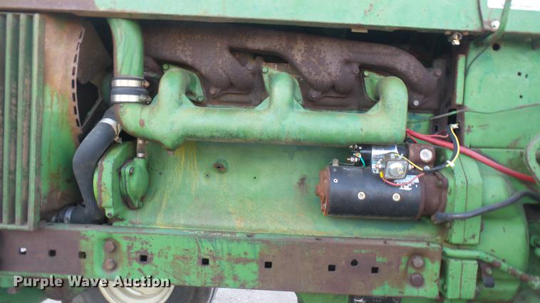 image for item DC2434 John Deere 4010 tractor