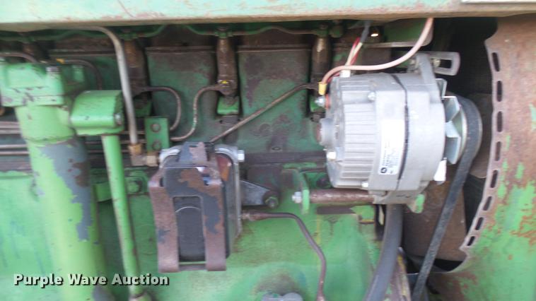 image for item DC2434 John Deere 4010 tractor