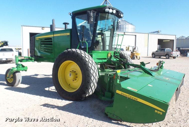 image for item DC2438 2013 John Deere R450 SP self-propelled windrower