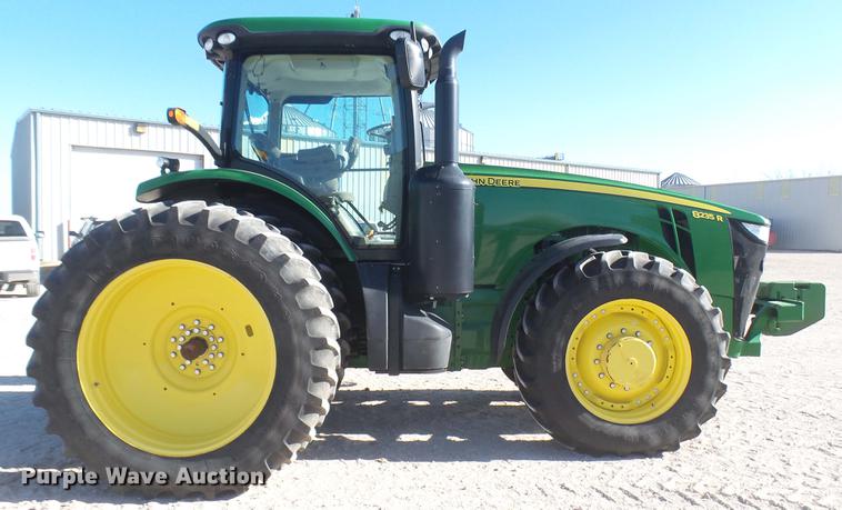 image for item DC2439 2013 John Deere 8235R MFWD tractor