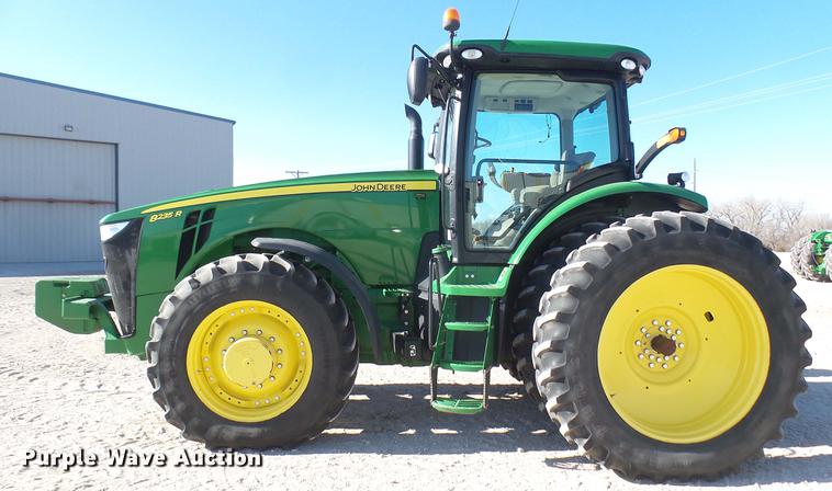image for item DC2439 2013 John Deere 8235R MFWD tractor