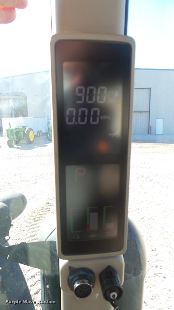 image for item DC2439 2013 John Deere 8235R MFWD tractor