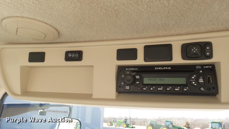 image for item DC2439 2013 John Deere 8235R MFWD tractor