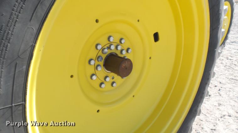 image for item DC2439 2013 John Deere 8235R MFWD tractor