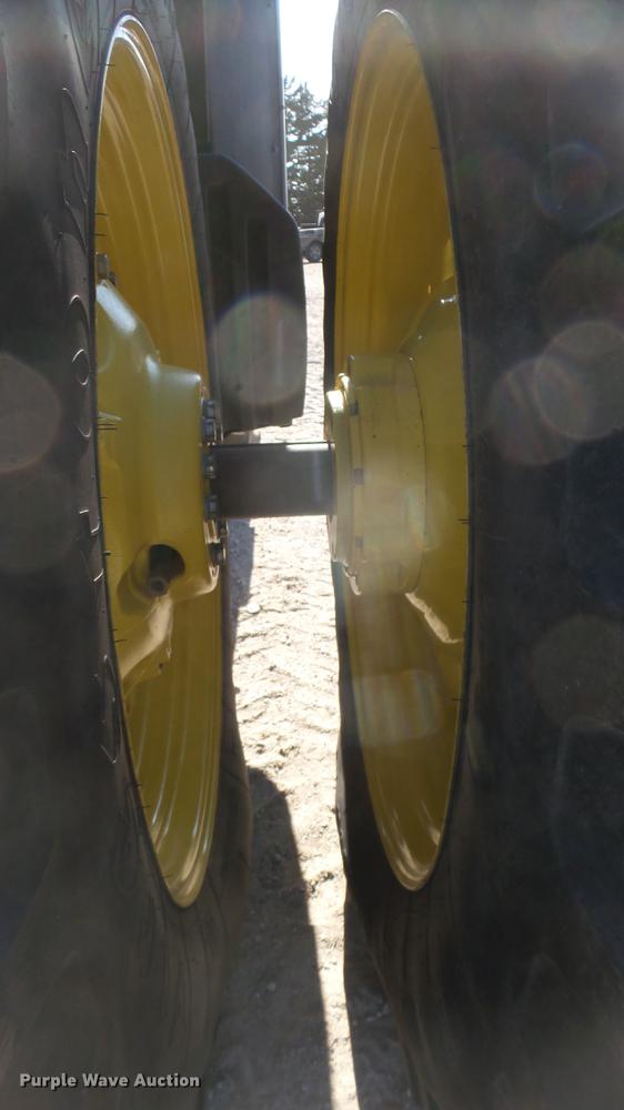 image for item DC2439 2013 John Deere 8235R MFWD tractor