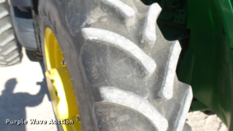 image for item DC2439 2013 John Deere 8235R MFWD tractor