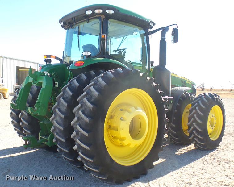 image for item DC2440 2013 John Deere 8360R MFWD tractor