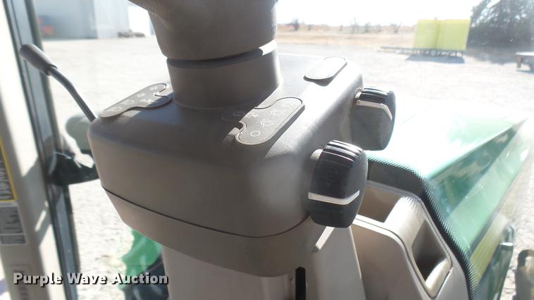 image for item DC2440 2013 John Deere 8360R MFWD tractor