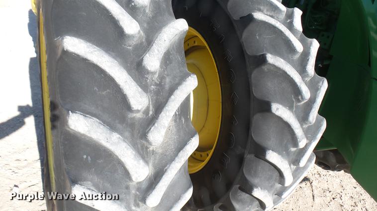 image for item DC2440 2013 John Deere 8360R MFWD tractor