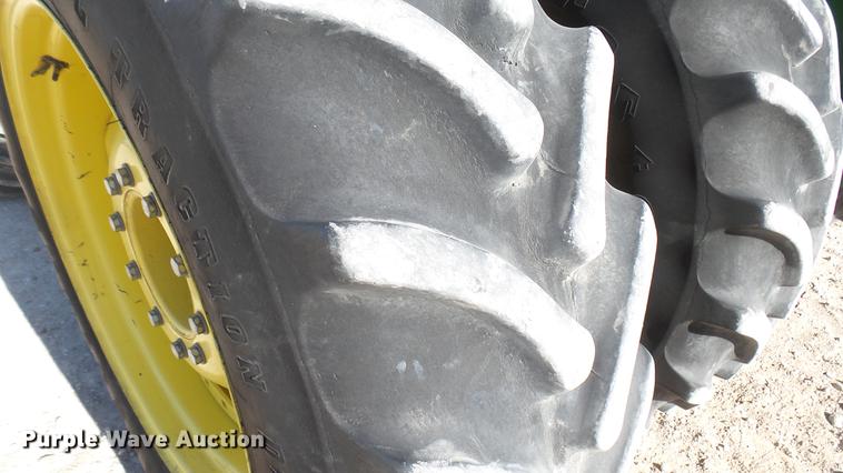 image for item DC2440 2013 John Deere 8360R MFWD tractor