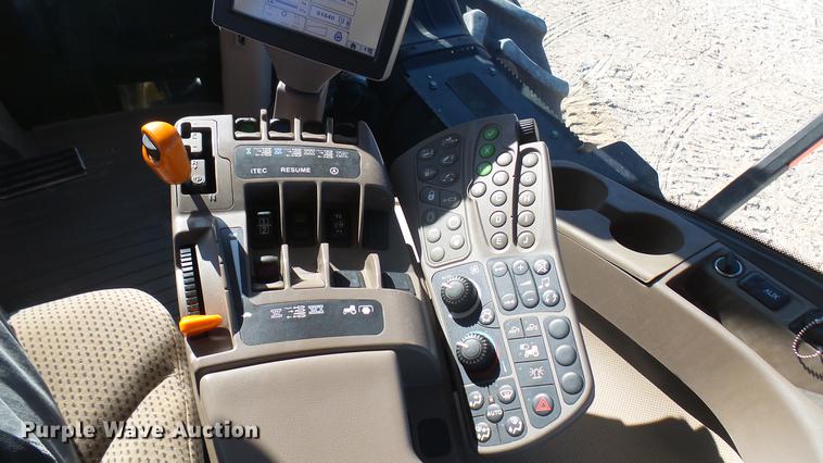 image for item DC2441 2013 John Deere 9460R 4WD tractor