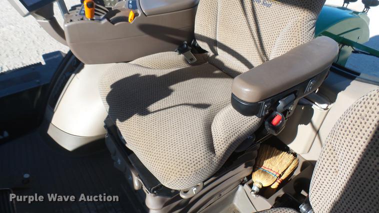 image for item DC2441 2013 John Deere 9460R 4WD tractor