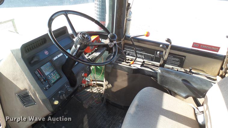 image for item DC2443 1991 John Deere 8760 4WD tractor