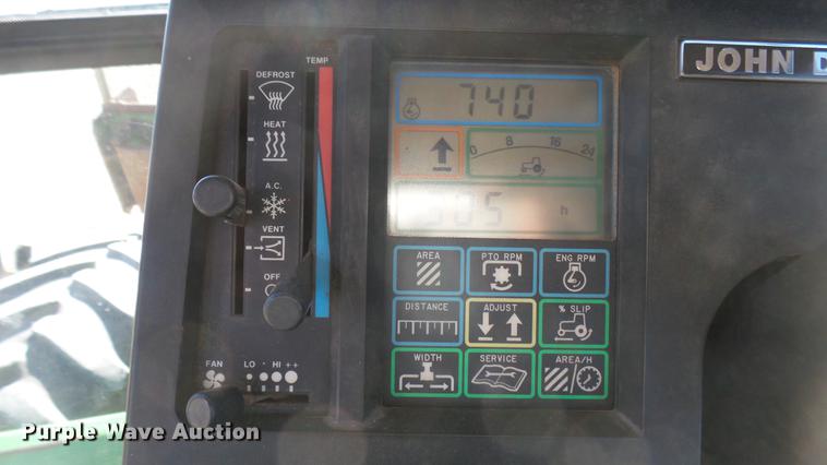 image for item DC2443 1991 John Deere 8760 4WD tractor