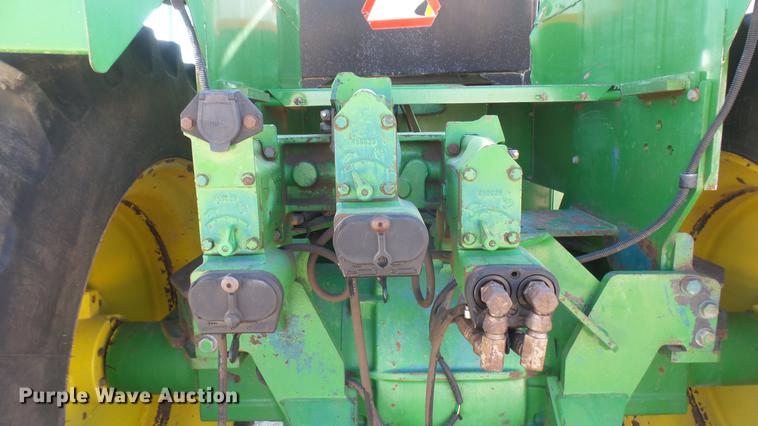 image for item DC2443 1991 John Deere 8760 4WD tractor