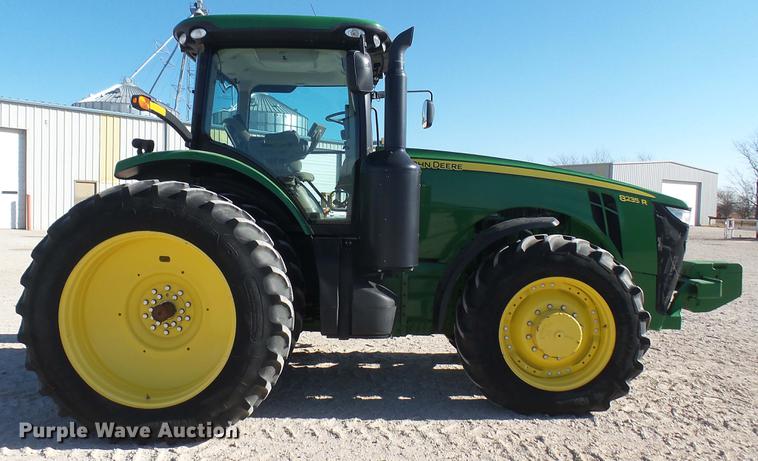 image for item DC2444 2013 John Deere 8235R MFWD tractor