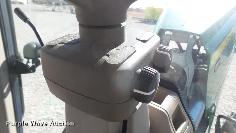 image for item DC2444 2013 John Deere 8235R MFWD tractor