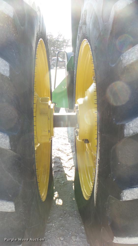 image for item DC2444 2013 John Deere 8235R MFWD tractor