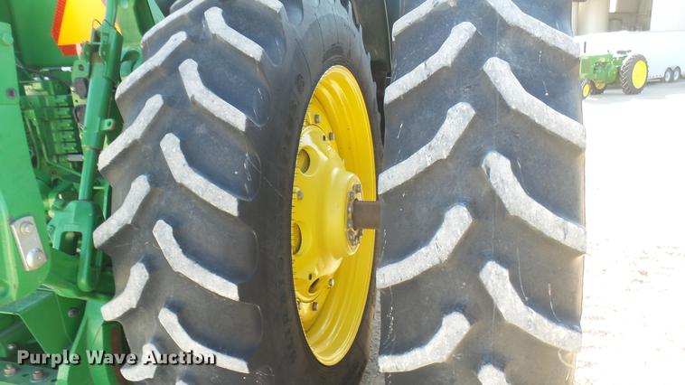 image for item DC2444 2013 John Deere 8235R MFWD tractor