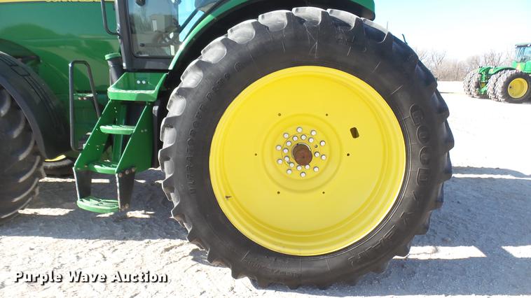 image for item DC2444 2013 John Deere 8235R MFWD tractor