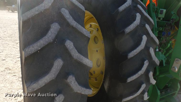 image for item DC2444 2013 John Deere 8235R MFWD tractor