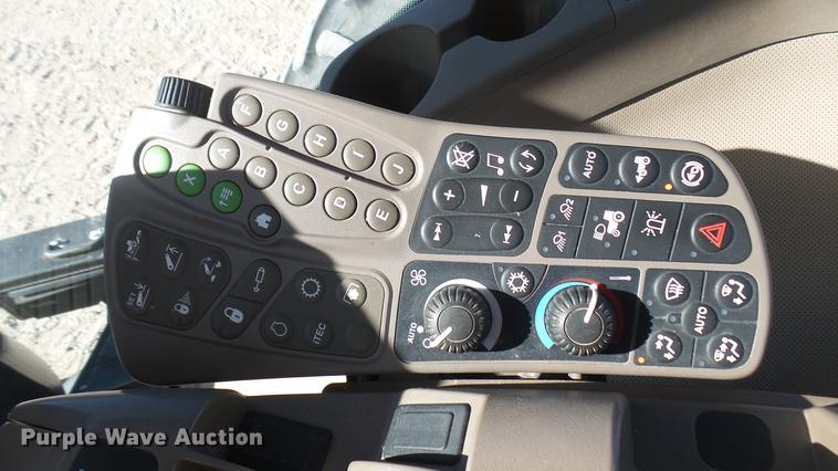 image for item DC2446 2013 John Deere 8360R MFWD tractor