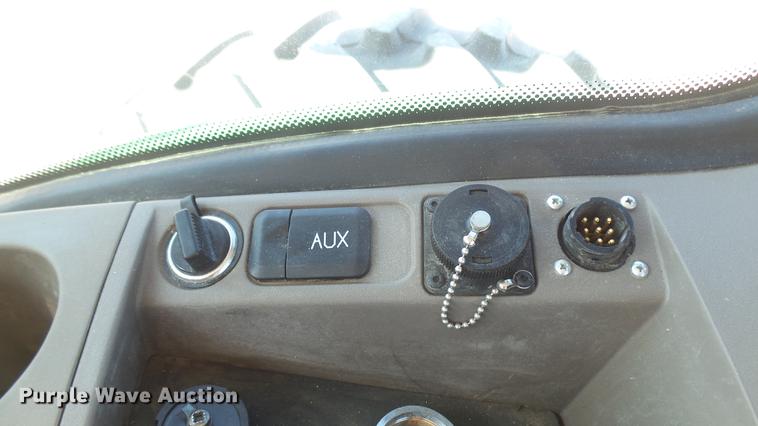 image for item DC2446 2013 John Deere 8360R MFWD tractor