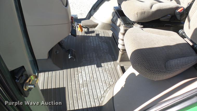 image for item DC2446 2013 John Deere 8360R MFWD tractor