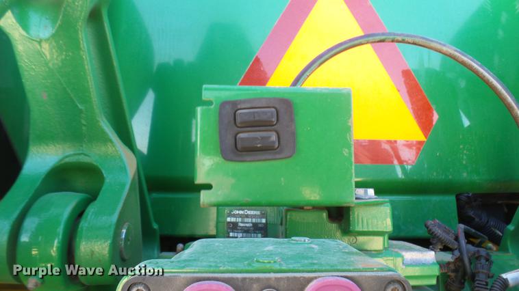 image for item DC2446 2013 John Deere 8360R MFWD tractor
