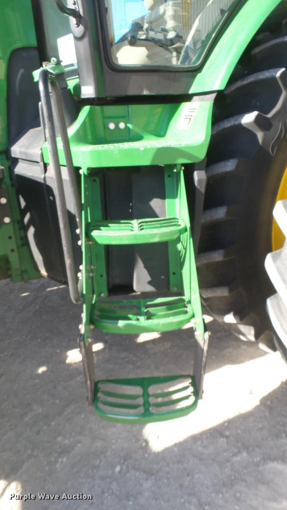 image for item DC2446 2013 John Deere 8360R MFWD tractor
