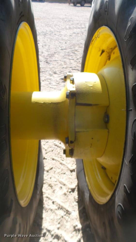 image for item DC2446 2013 John Deere 8360R MFWD tractor