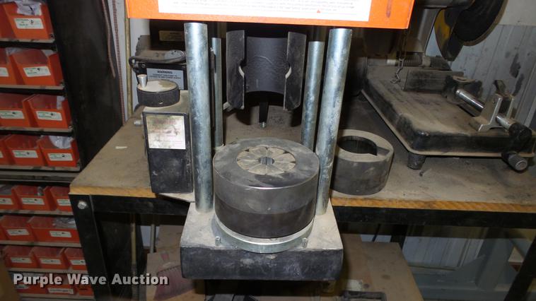 image for item DK9004 Gates 707 hydraulic hose crimper