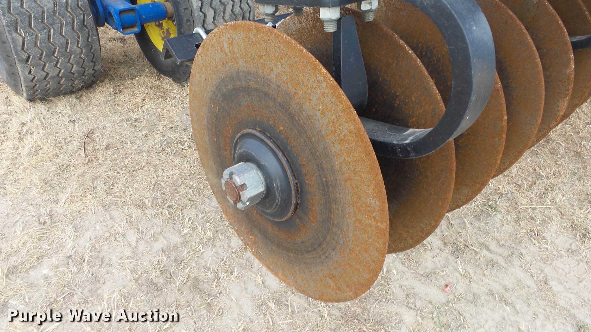 2013 Landoll 213025 disk chisel in Lyons, KS Item DC2398 sold