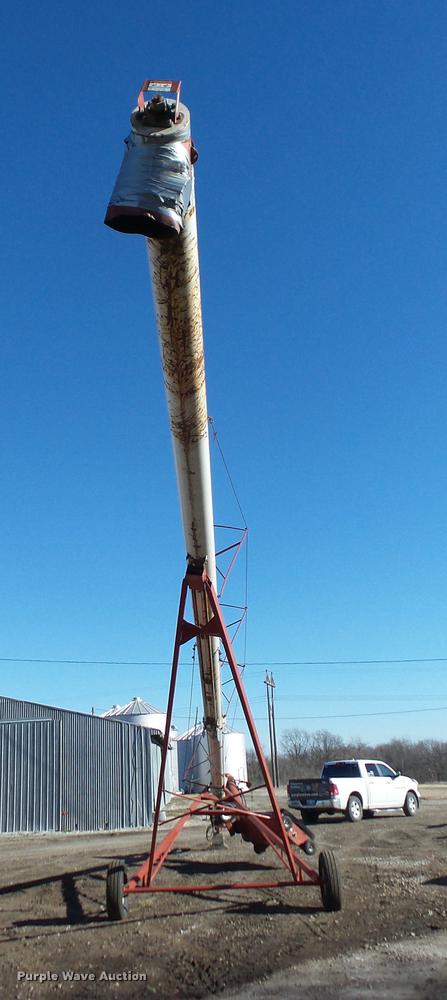 image for item AY9622 Feterl grain auger