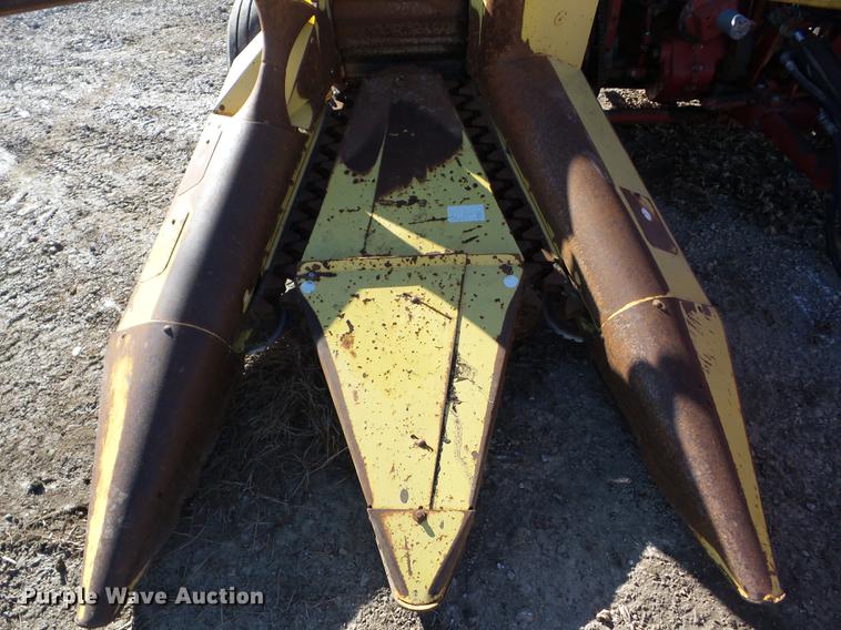 image for item AY9624 New Holland 782 forage harvester