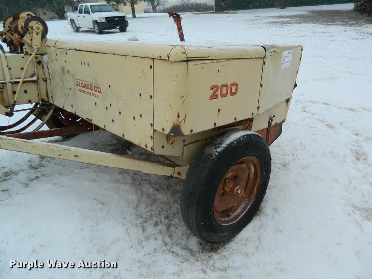 image for item DB6660 Case 200 small square baler