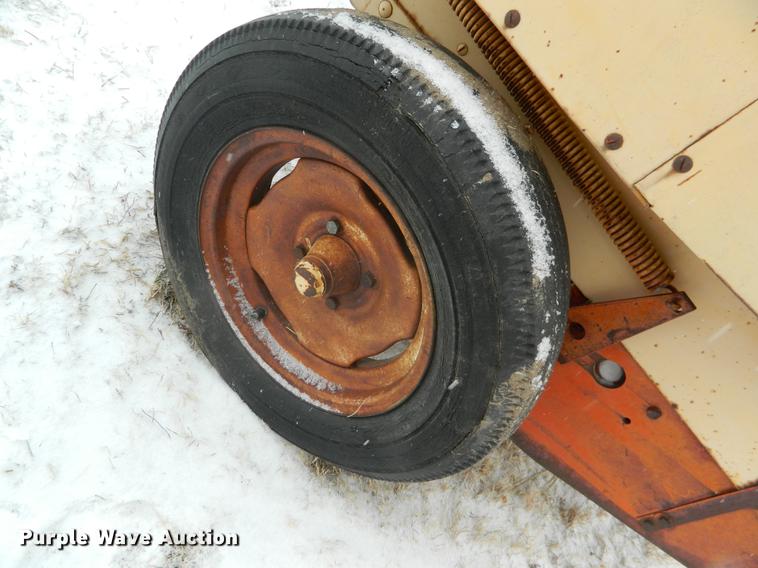 image for item DB6660 Case 200 small square baler