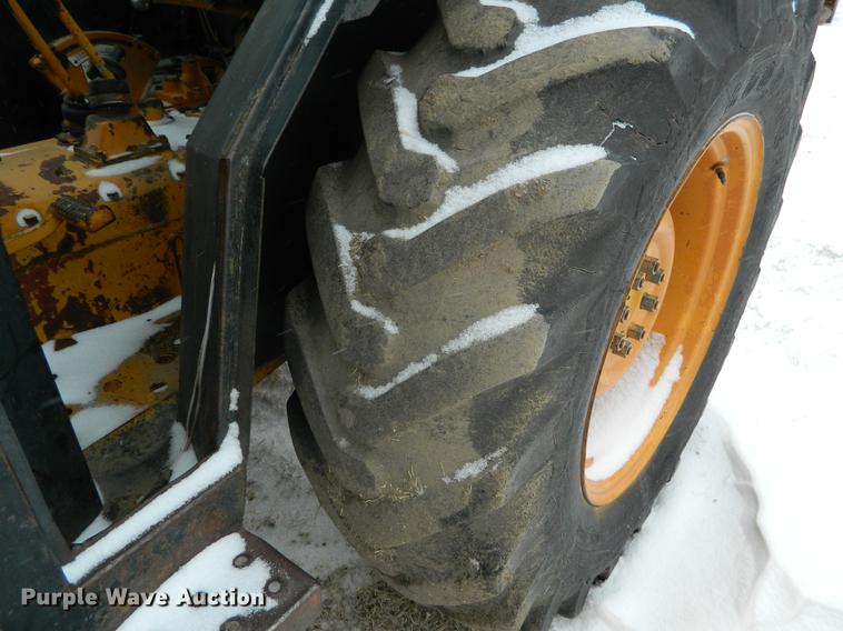 image for item DB6661 David Brown 380 tractor