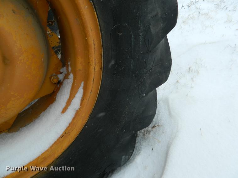 image for item DB6661 David Brown 380 tractor