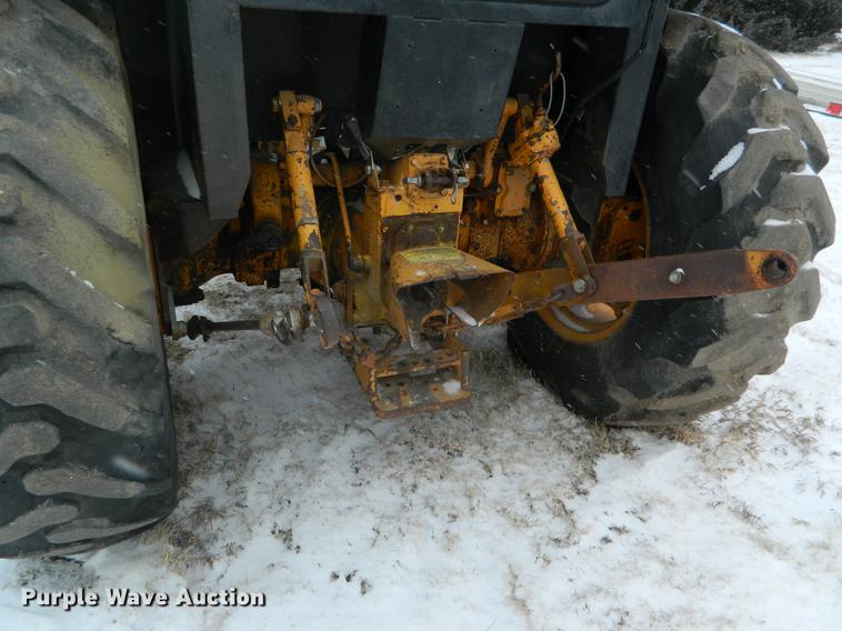 image for item DB6661 David Brown 380 tractor