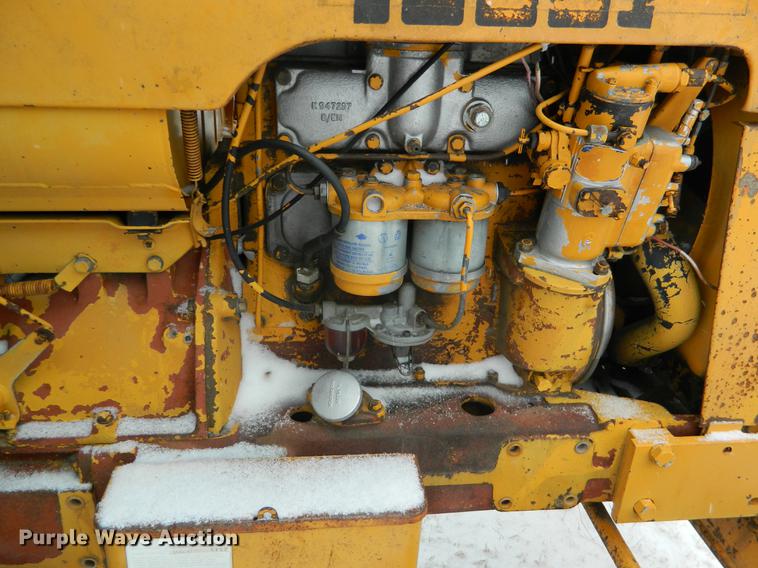 image for item DB6661 David Brown 380 tractor