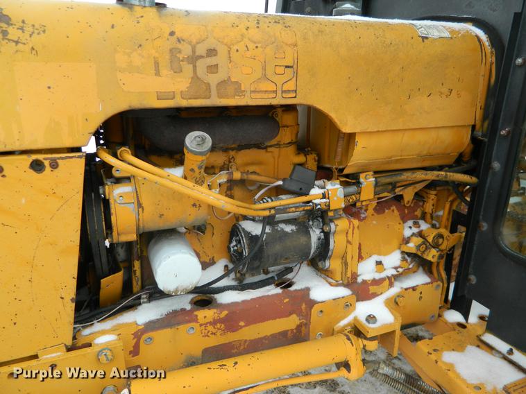 image for item DB6661 David Brown 380 tractor