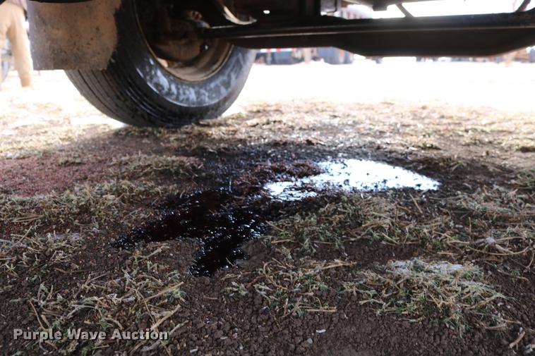 image for item DC3551 1984 International S1900/1954 semi truck