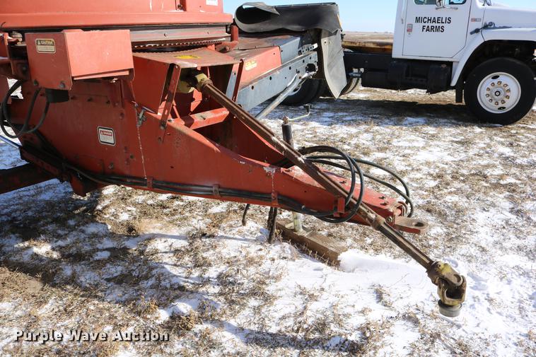 image for item DC3552 Hesston BP25 bale processor