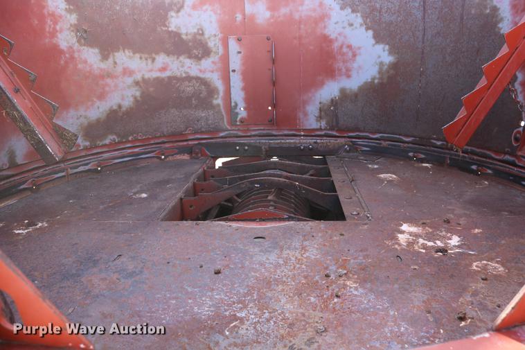 image for item DC3552 Hesston BP25 bale processor