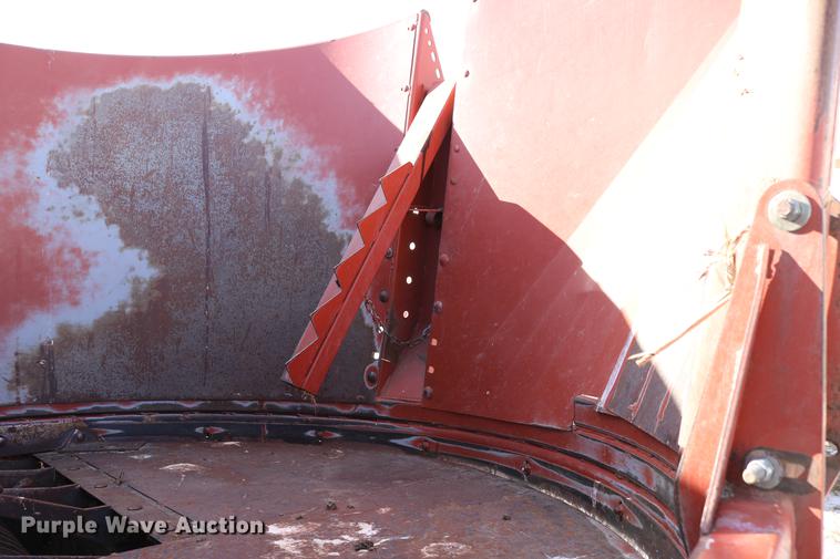 image for item DC3552 Hesston BP25 bale processor