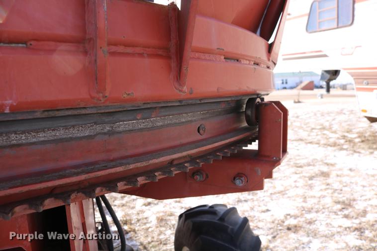 image for item DC3552 Hesston BP25 bale processor