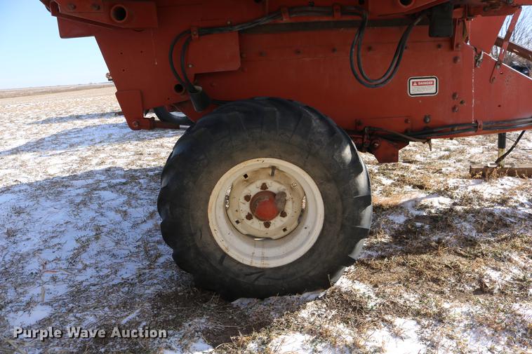 image for item DC3552 Hesston BP25 bale processor